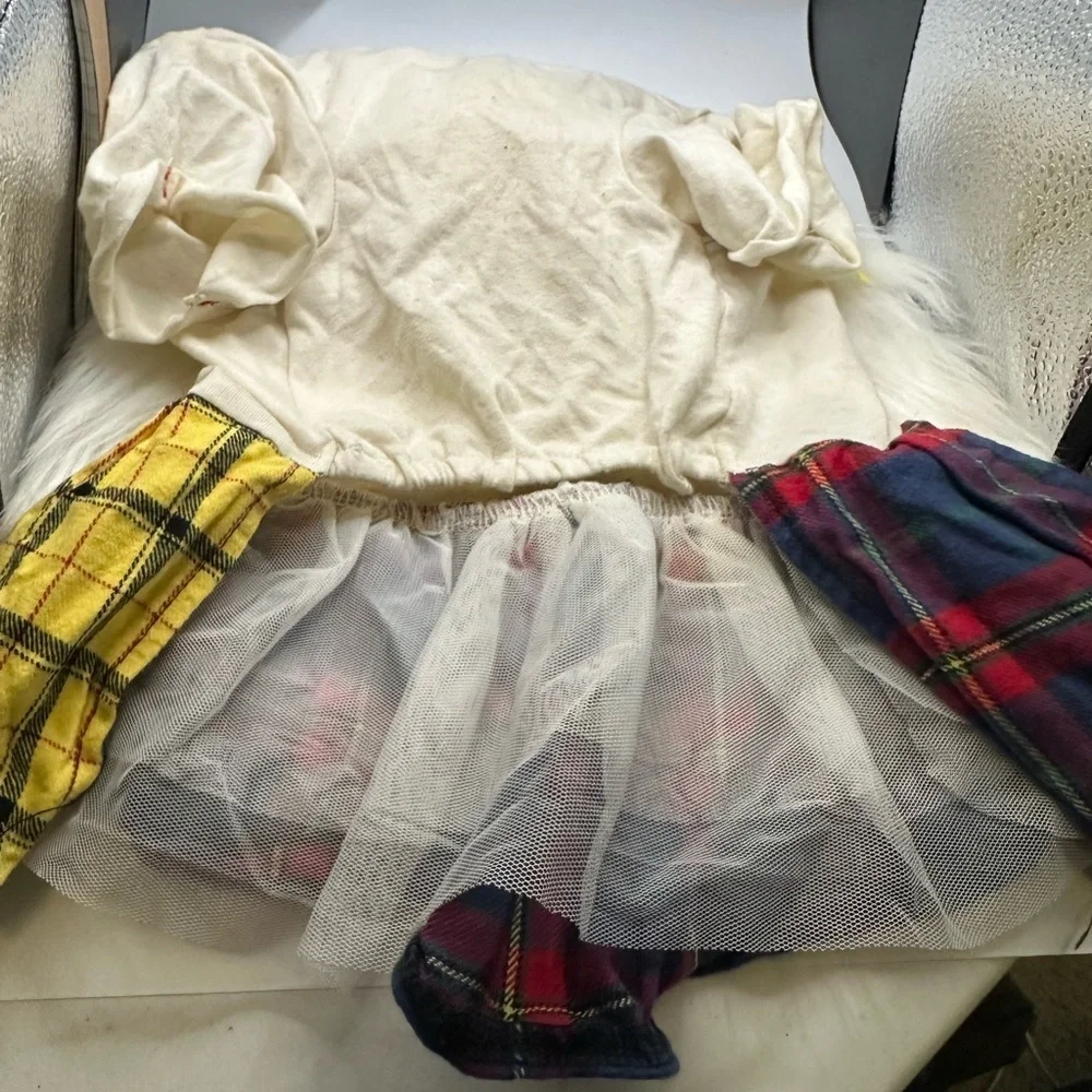🩷5/$10 Pet Plaid Skirt with Cream Top
